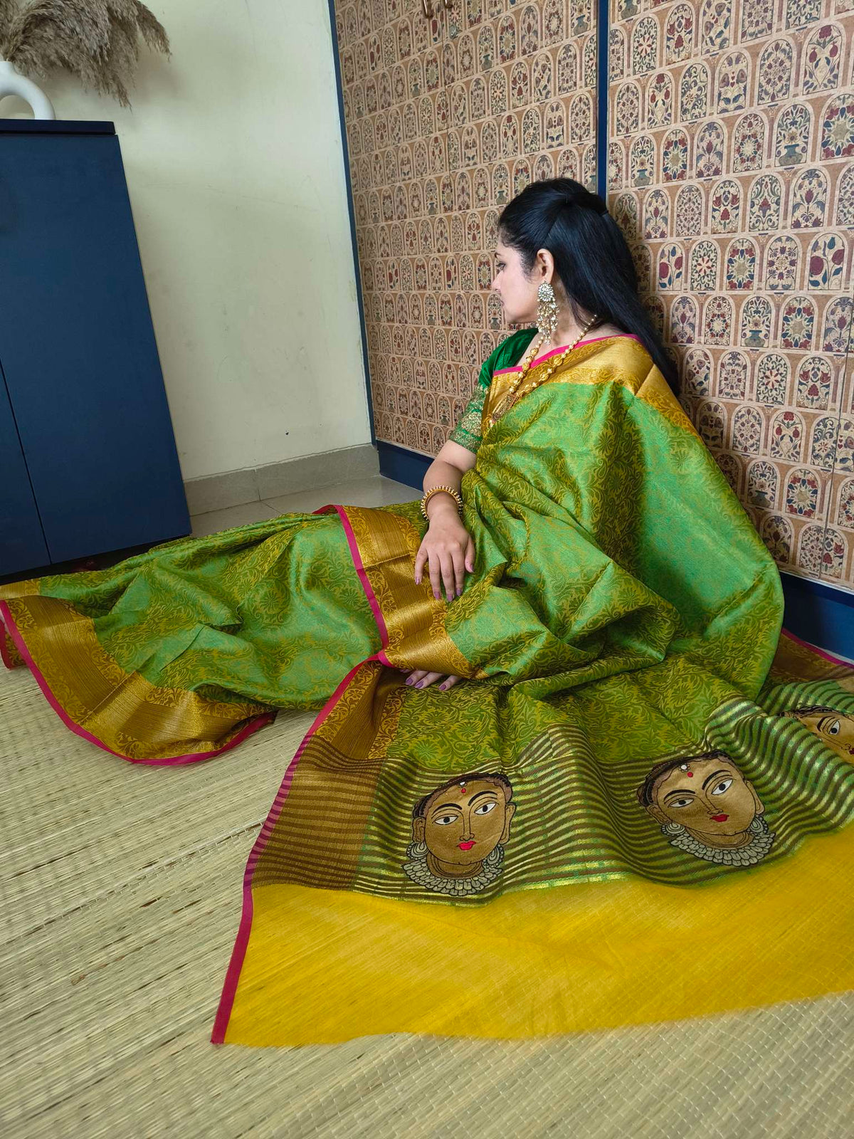 Jamewar Saree